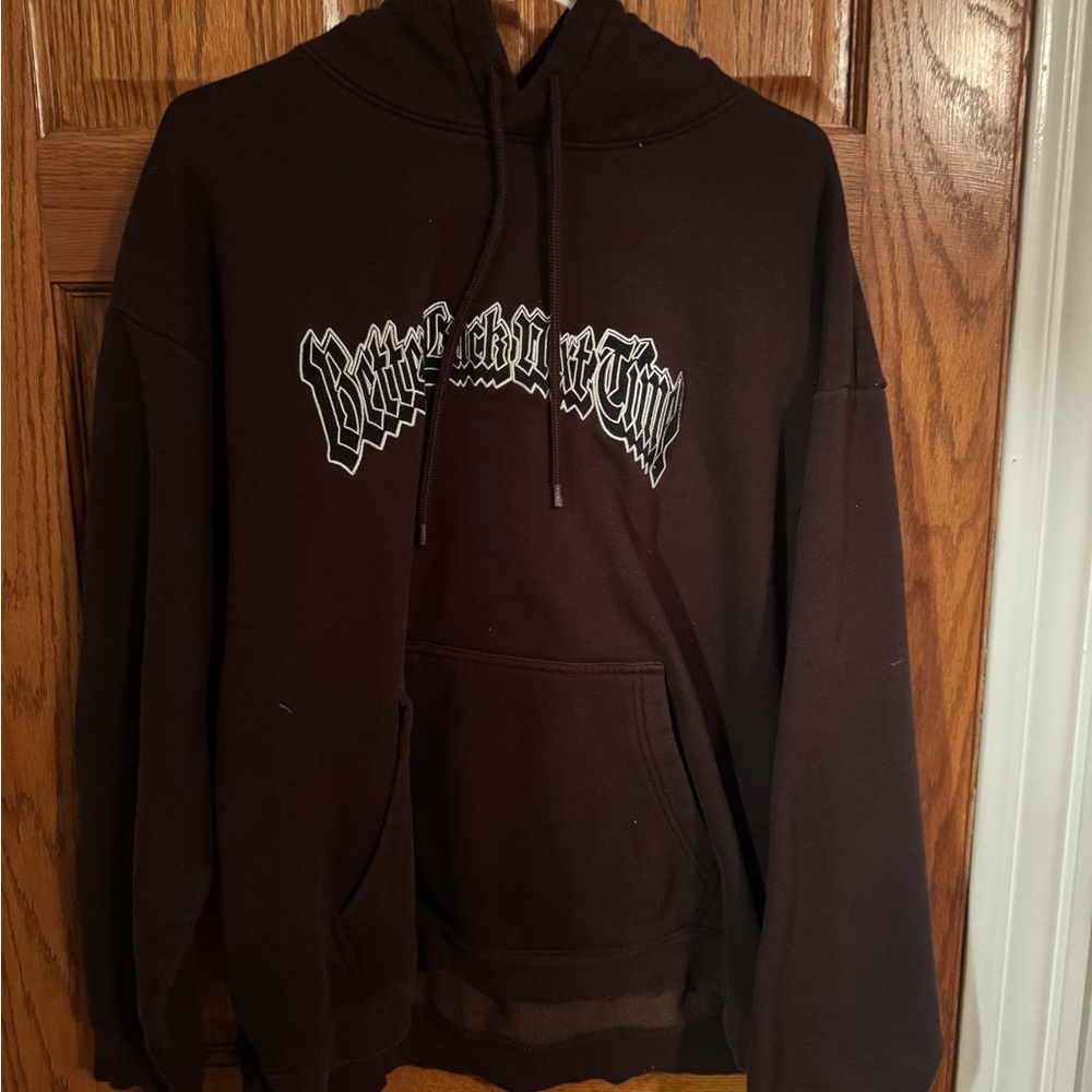 H&M Men's Dark Brown Pullover Hoodie with White Gothic Chest Script